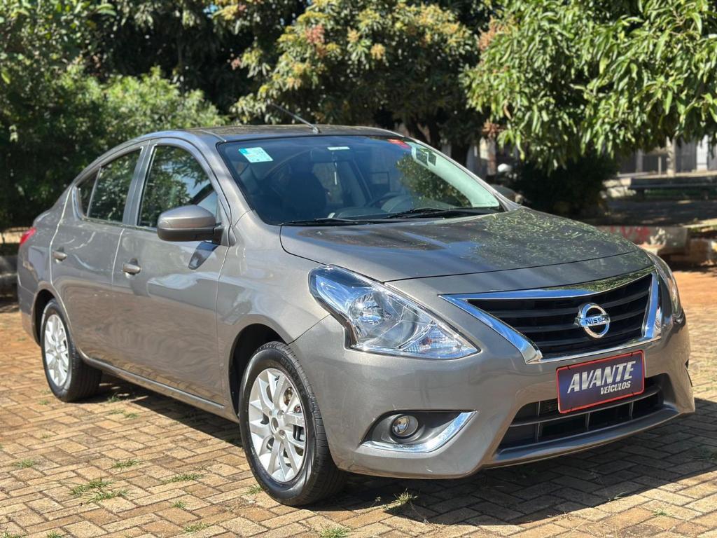 Nissan Versa V-drive 1.6 Plus Cvt 2021