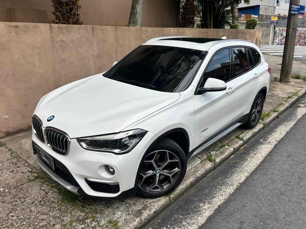 BMW X1 2.0 16V TURBO ACTIVEFLEX SDRIVE20I GP 4P AUTOMÁTICO 2017