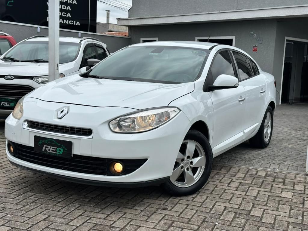 Renault Fluence 2.0 16v Hi Flex Dynamique Cvt X Tronic - Automática
