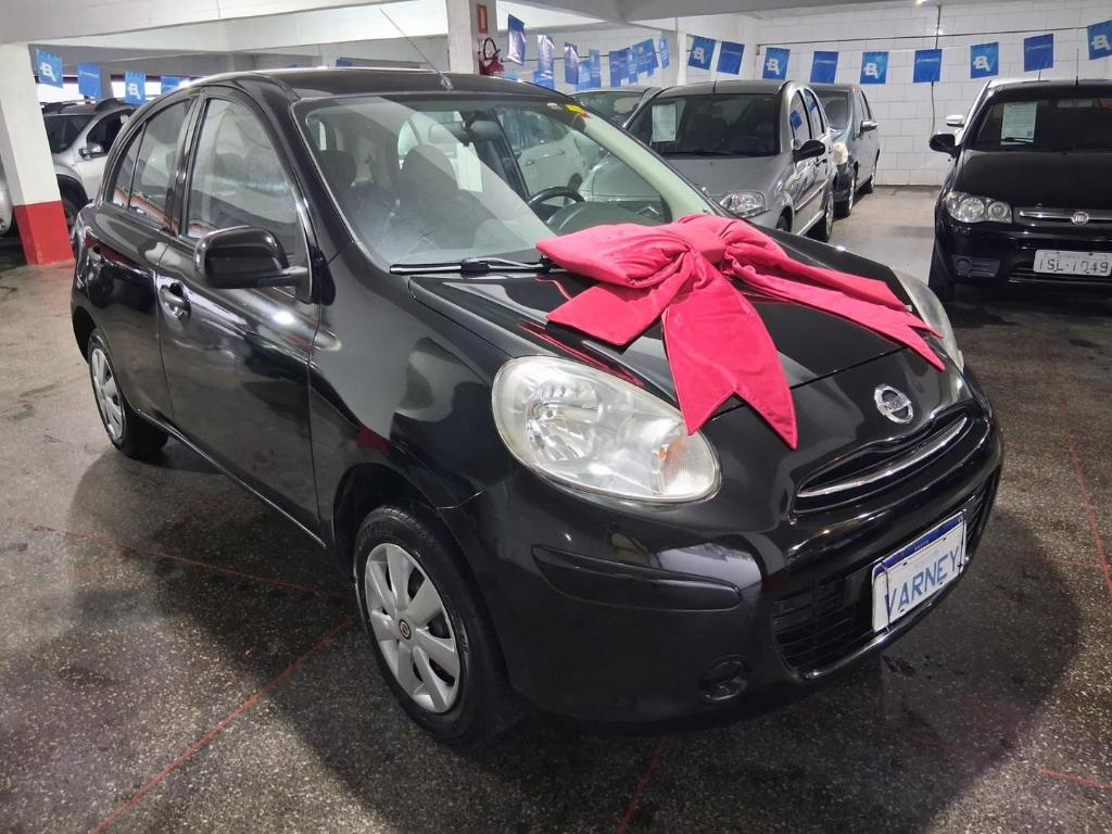 Nissan March 1.0 S 16V FLEX 4P MANUAL 2013