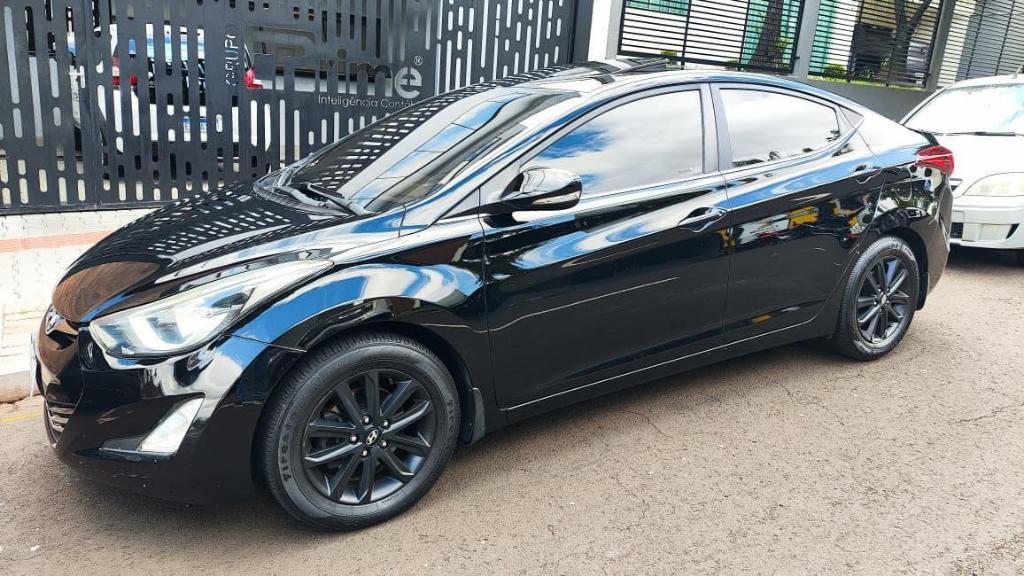 Hyundai Elantra Elantra GLS 2.0 16V Flex Aut. 2015