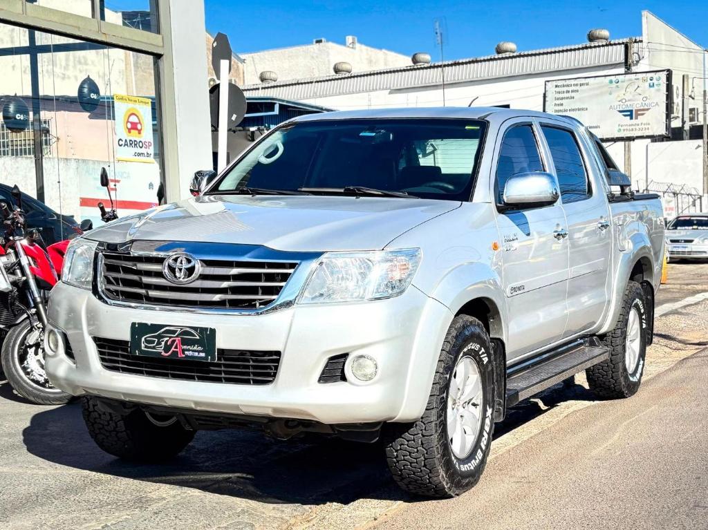 Toyota Hilux 2013