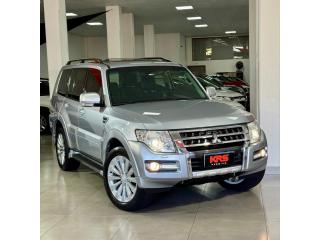 Foto do veículo Mitsubishi Pajero 3.2 Di-d Full 3d Hpe Auto 4wd