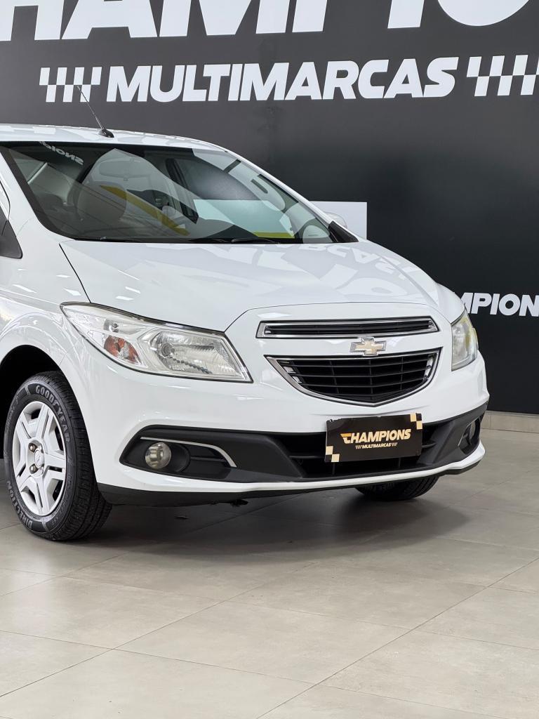 Chevrolet Prisma PRISMA Sed. LT 1.0 8V FlexPower 4p 2014