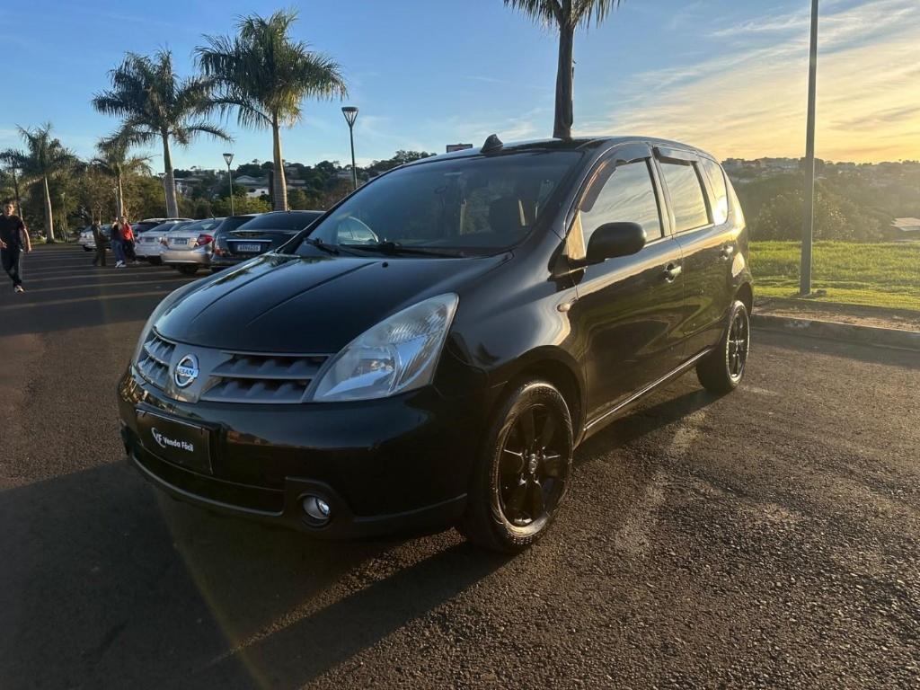 Nissan Livina 2011