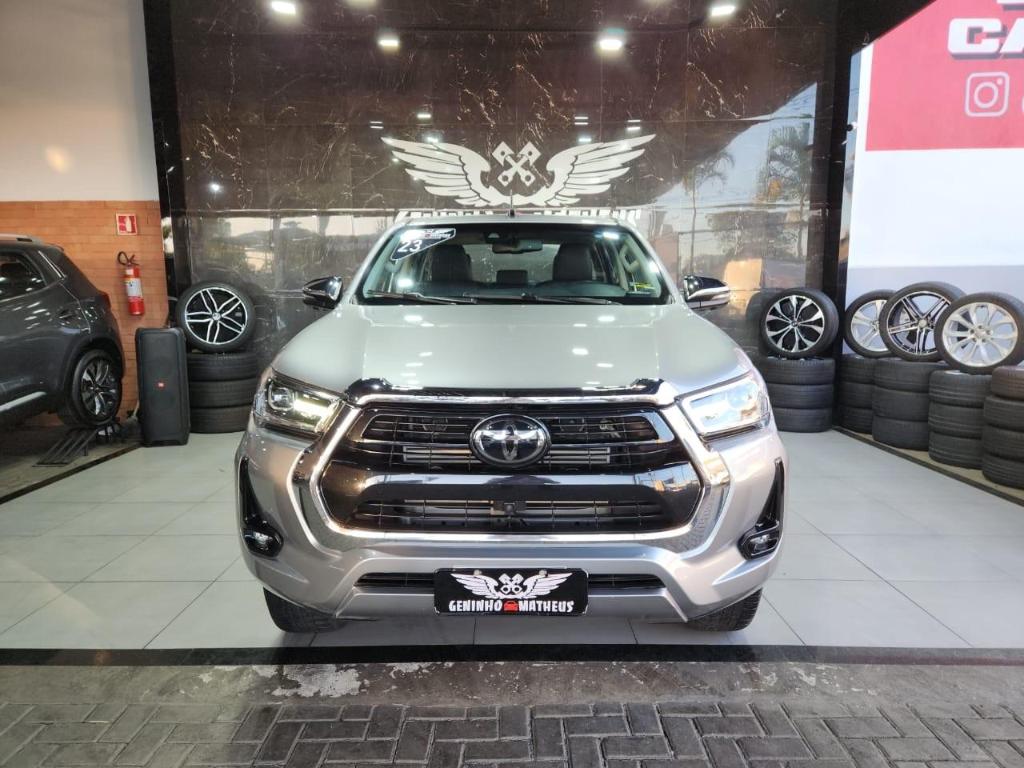 Toyota Hilux 2023