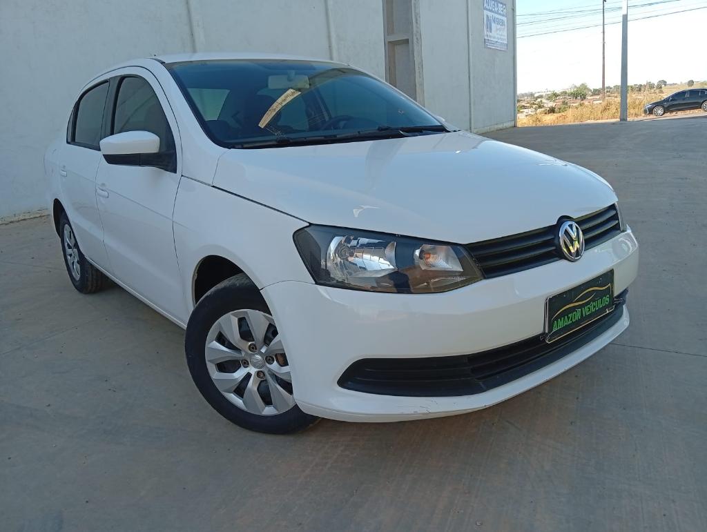 Volkswagen Voyage 2015