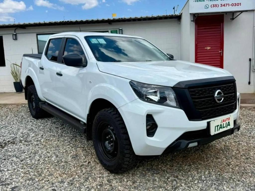 Nissan Frontier 2023
