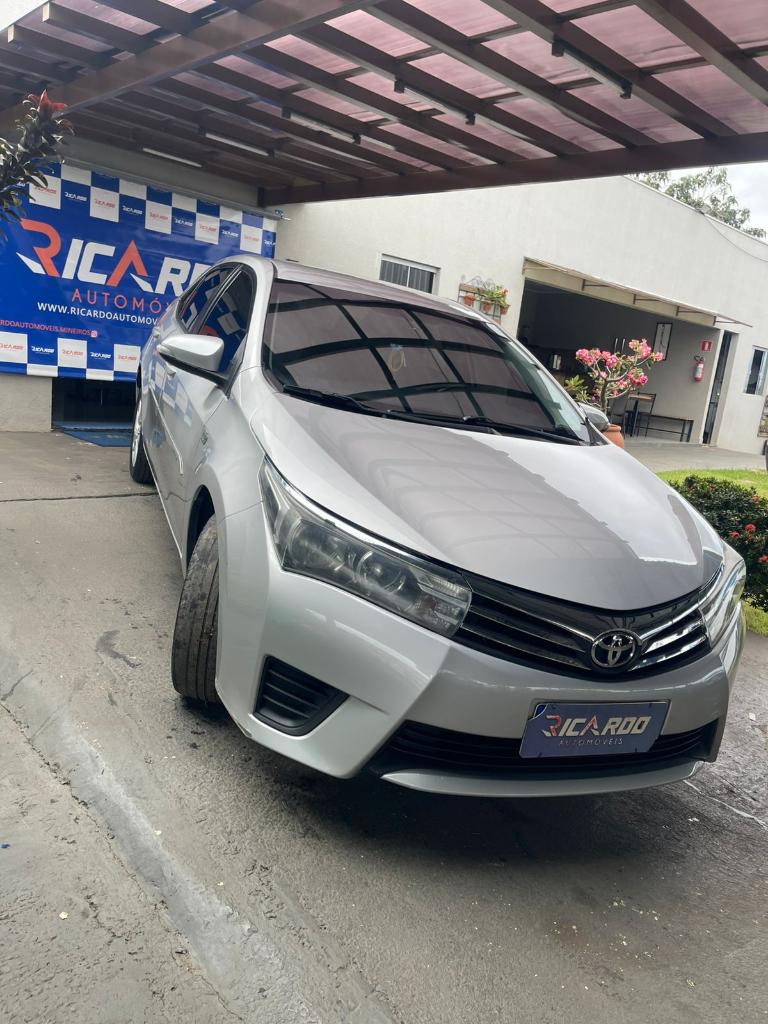 Toyota Corolla Corolla GLi 1.8 Flex 16V Mec. 2015