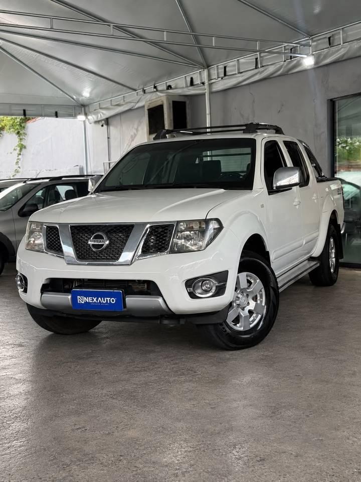 Nissan Frontier Frontier PLATINUM CD 4x4 2.5 TB Diesel 2014