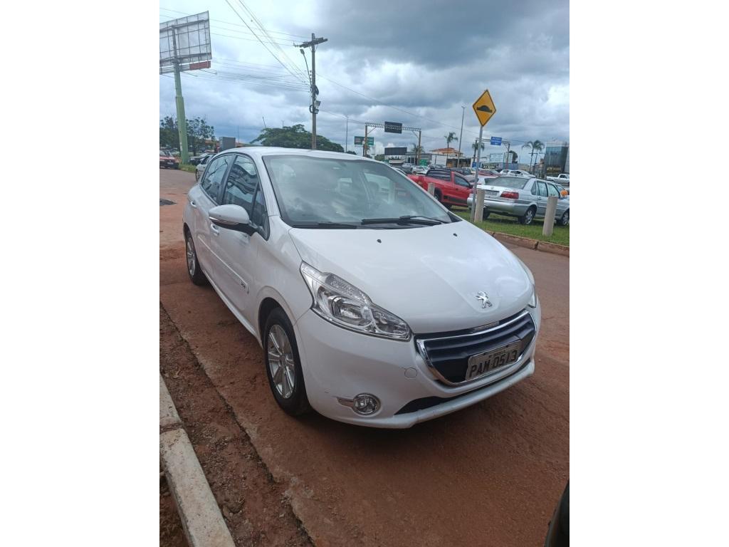 Peugeot 208 2016