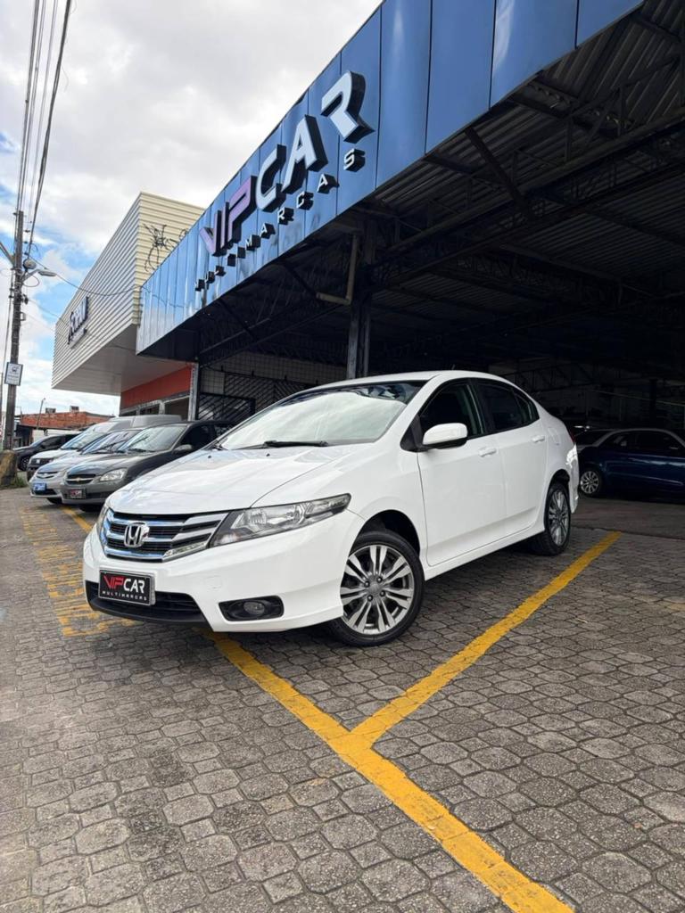 Honda City 1.5 LX 16V FLEX 4P AUTOMÁTICO 2014