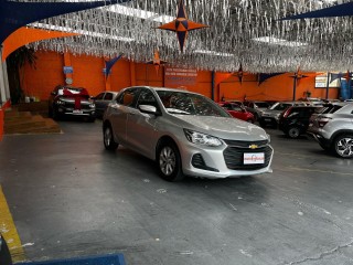 Foto do veículo Chevrolet Onix Hatch Lt 1.0 8v Flexpower 5p Mec.