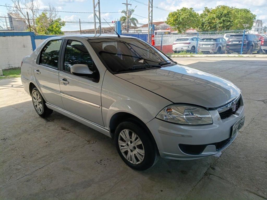 Fiat Siena 2013