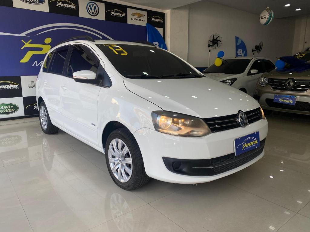 Volkswagen Spacefox SPACEFOX 1.6/ 1.6 Trend Total Flex 8V 5p 2013