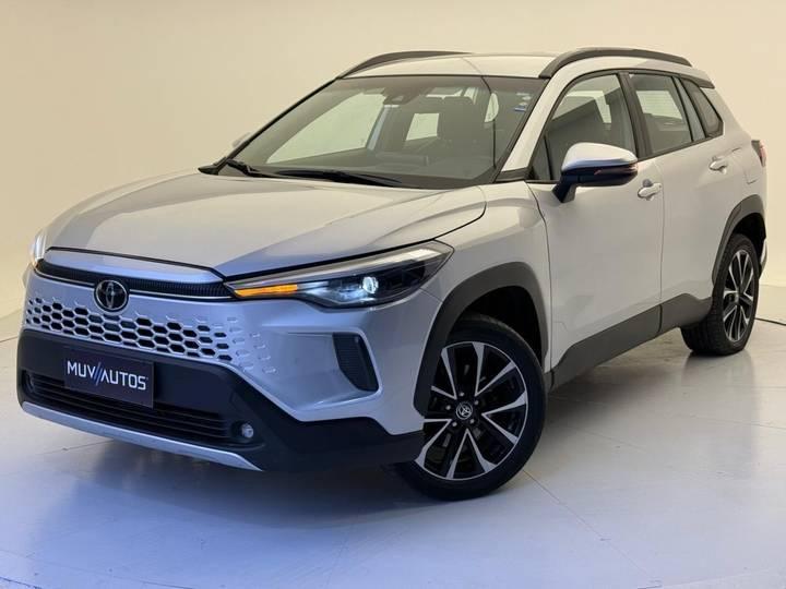 Toyota Ccross Xre