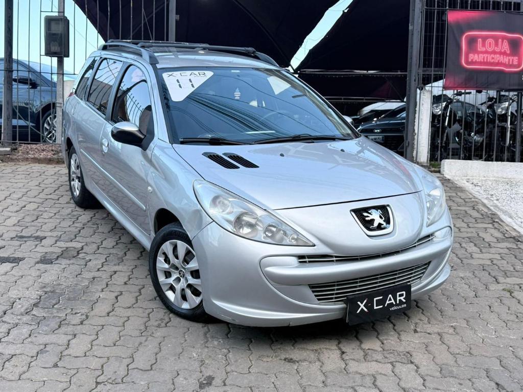 Peugeot 207 SW XR 1.4 FLEX 8V 5P 2011