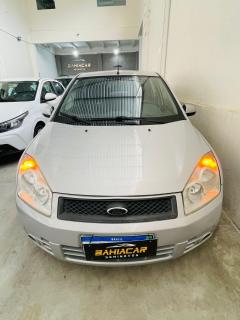 Foto do veículo Ford Fiesta 1.6 16v Flex Mec. 5p