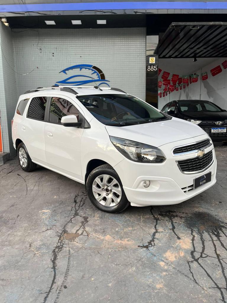 Chevrolet Spin 1.8 AT 2016