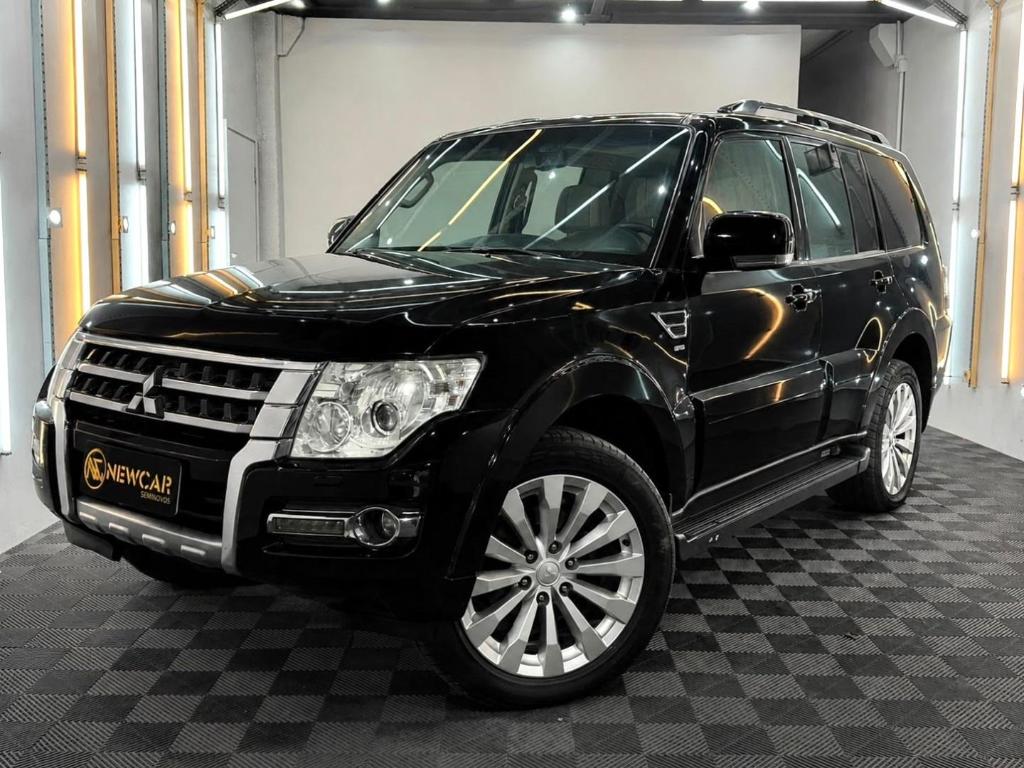 Mitsubishi Pajero 2015