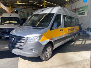 Foto do veículo Mercedes Sprinter 2.0 Cdi 417 Furgao 14m Teto Alto