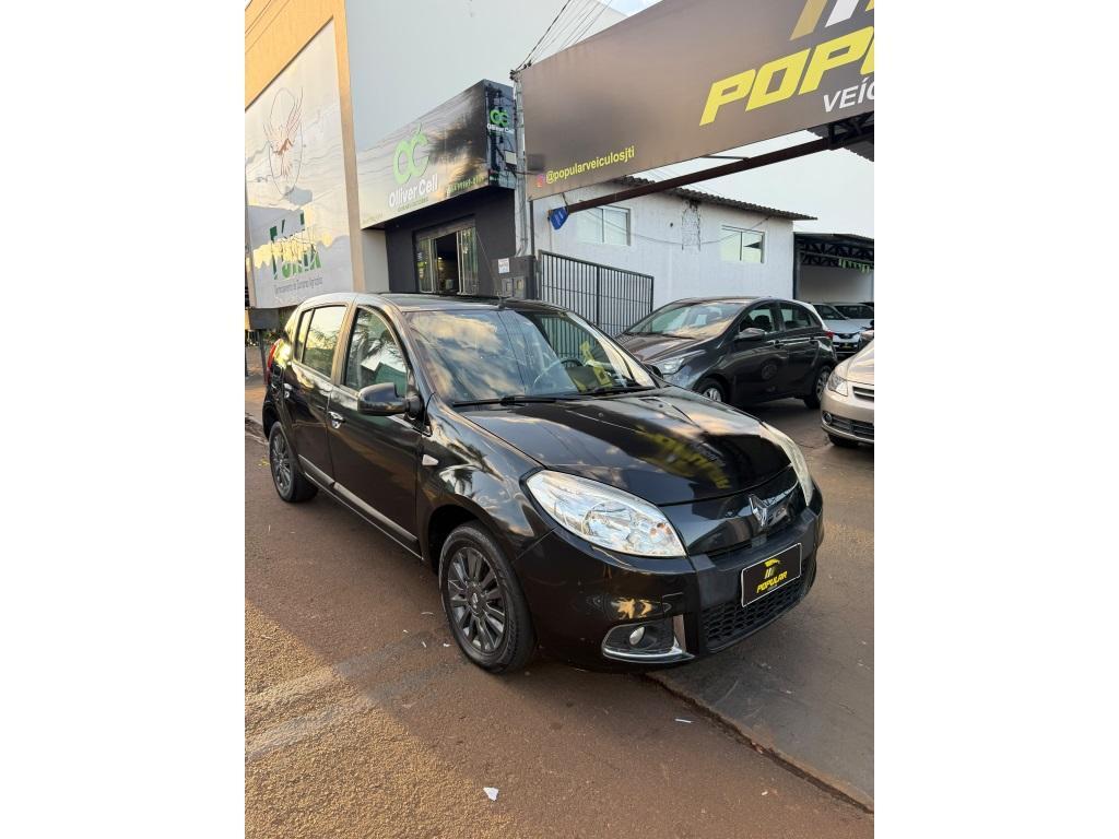 Renault Sandero 2012