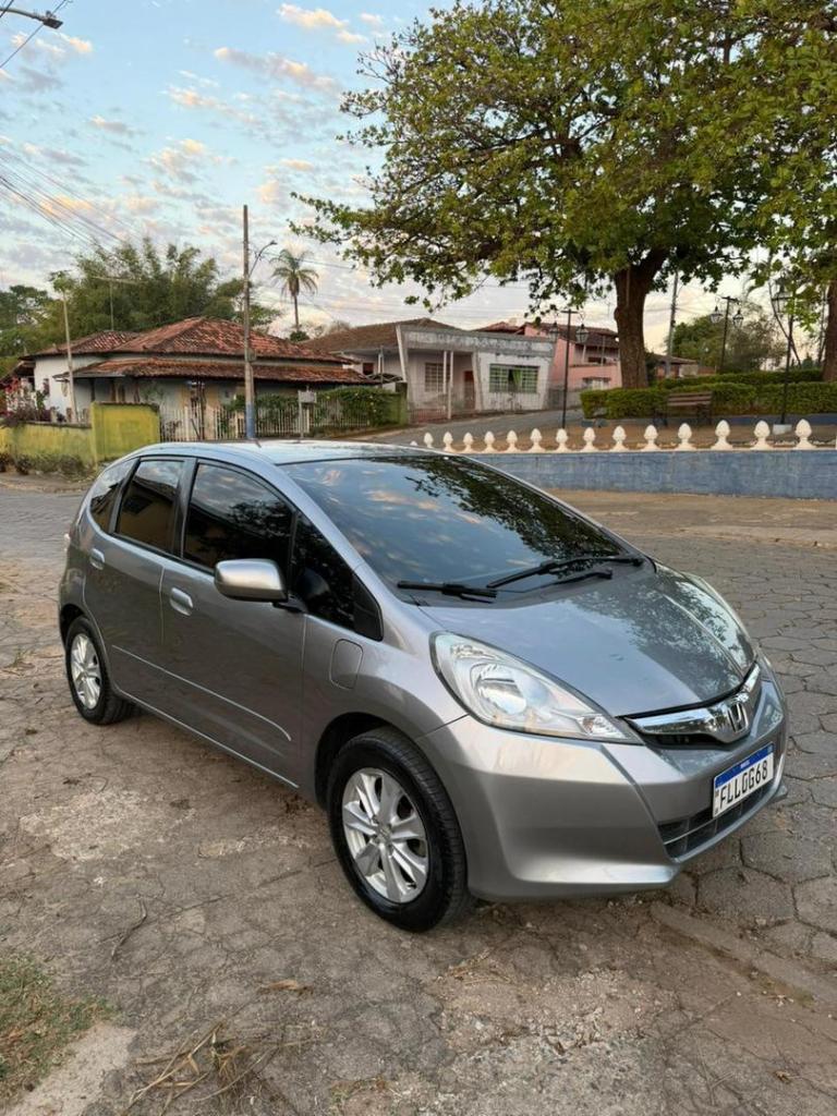 Honda Fit LX 1.4 16V FLEX 2014