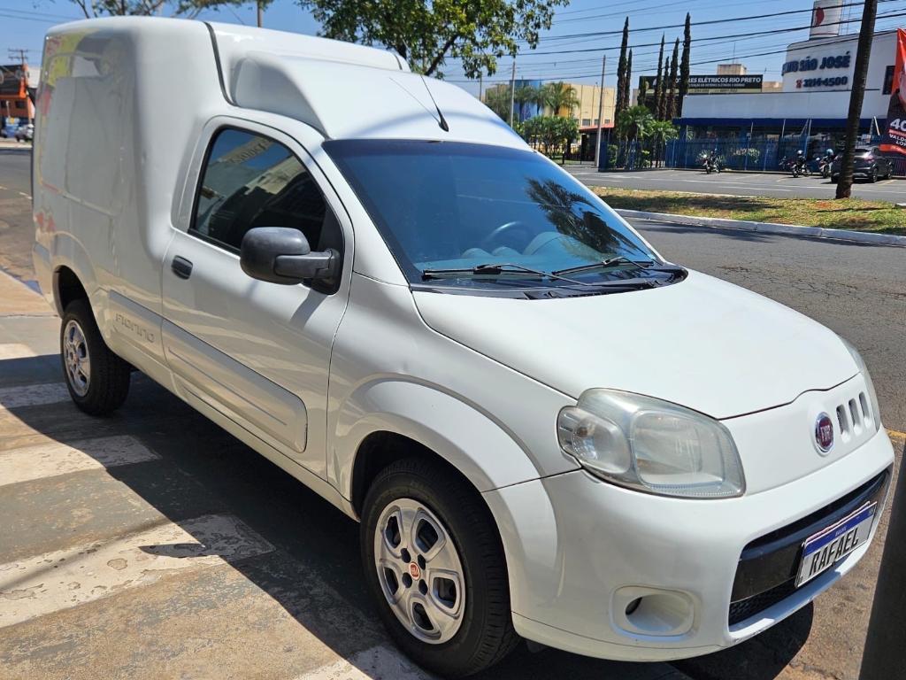 Fiat Fiorino FURGAO HARD WORKING 1.4 8V FLEX 2017