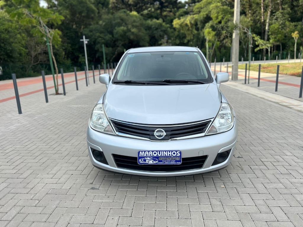 Nissan Tiida 2012