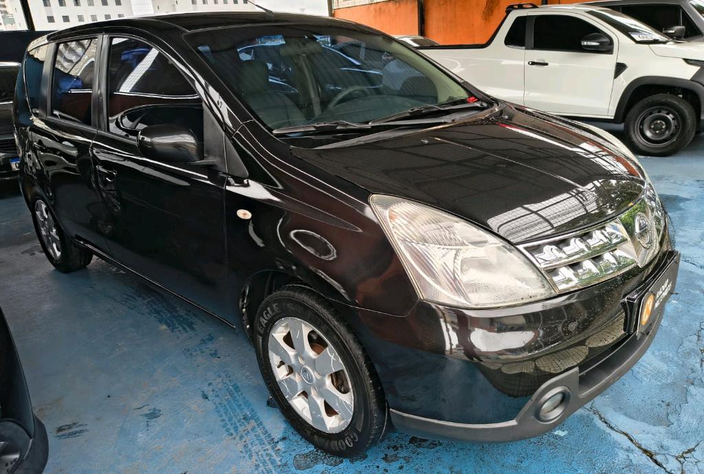 Nissan Livina 2011