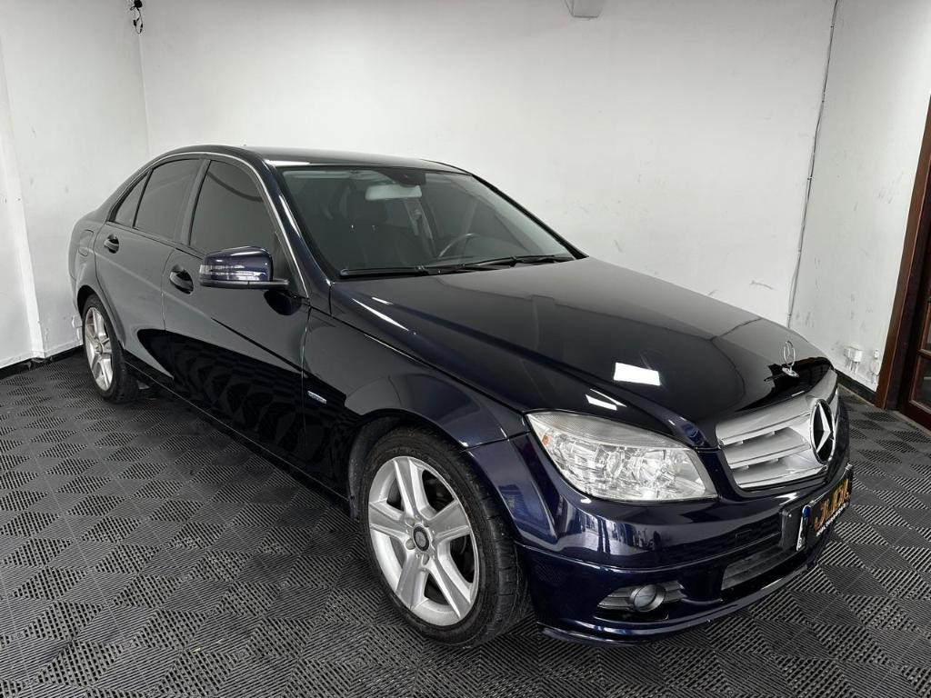 Mercedes-Benz C 180 2011