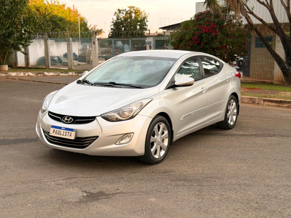 Hyundai Elantra 2013