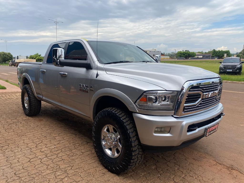Ram 2500 2500 LARAMIE  6.7 TDI  CD 4x4 Diesel 2012