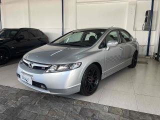 Foto do veículo Honda Civic 2.0 I-vtec Si