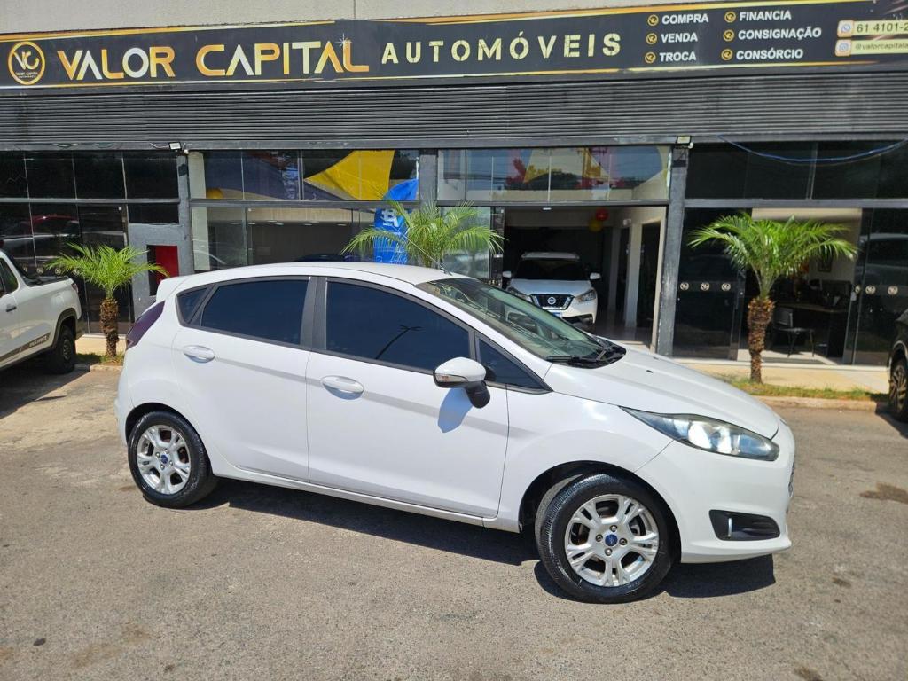 Ford Fiesta SEDAN SEL 1.6 16V FLEX AUT. 2017