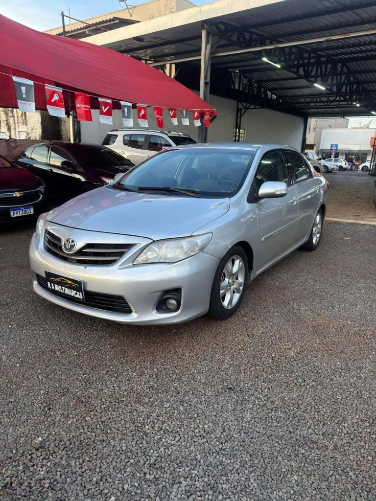 Toyota Corolla GLI 1.8 16V FLEX 2013
