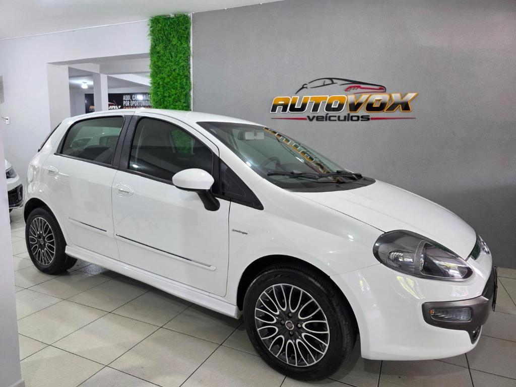 Fiat Punto Punto Sporting Dualogic 1.8 Flex 16V 5p 2014