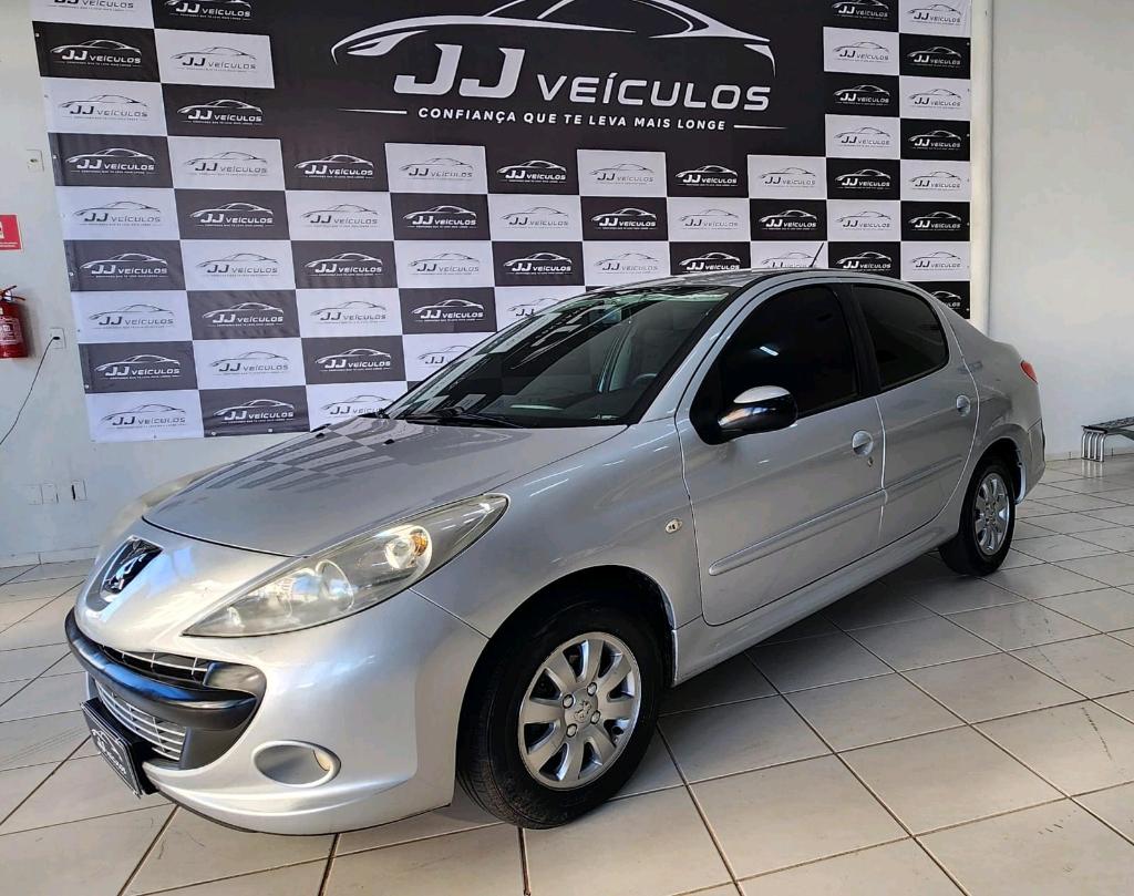 Peugeot 207 207 Sed. Passion XR Sport 1.4 Flex 8V 4p 2011