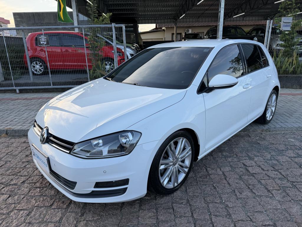 Volkswagen Golf 1.6 MSI COMFORTLINE 16V TOTAL FLEX 4P TIPTRONIC 2016