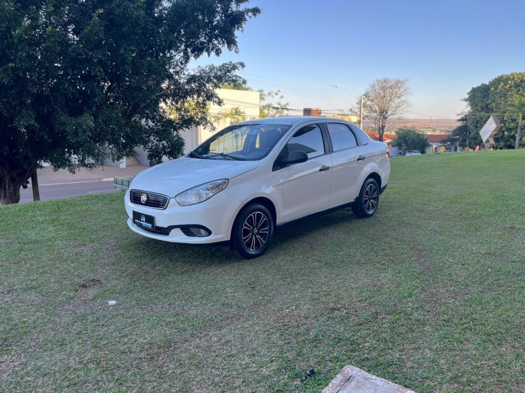 Fiat Grand Siena Grand Siena ATTRAC. 1.4 EVO F.Flex 8V 2019