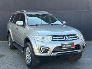 Foto do veículo Mitsubishi Pajero 3.2 Di-d Full 3d Hpe Auto 4wd