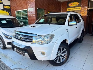 Foto do veículo Toyota Hilux Sw4 Srv D4-d 4x4 3.0 Tdi Dies. Aut