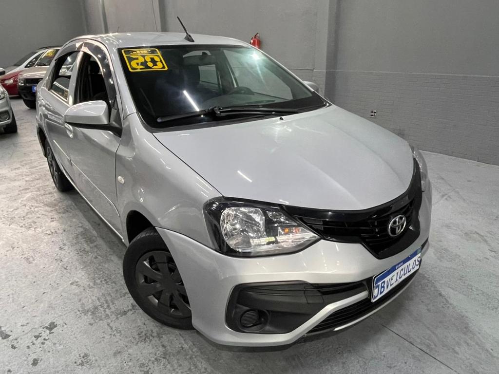 Toyota Etios 1.5 X PLUS SEDAN 16V FLEX 4P AUTOMÁTICO 2020