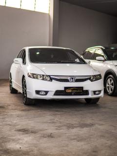 Foto do veículo Honda Civic 1.8 I-vtec Flex Lxl Auto