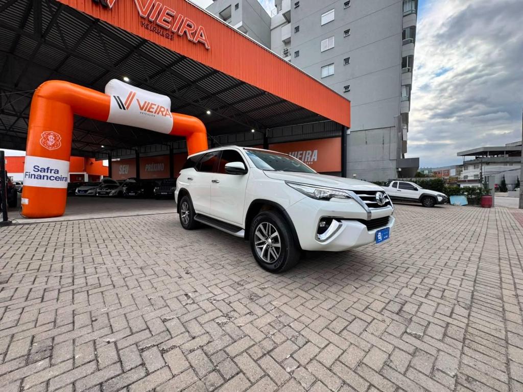Toyota Hilux Sw4