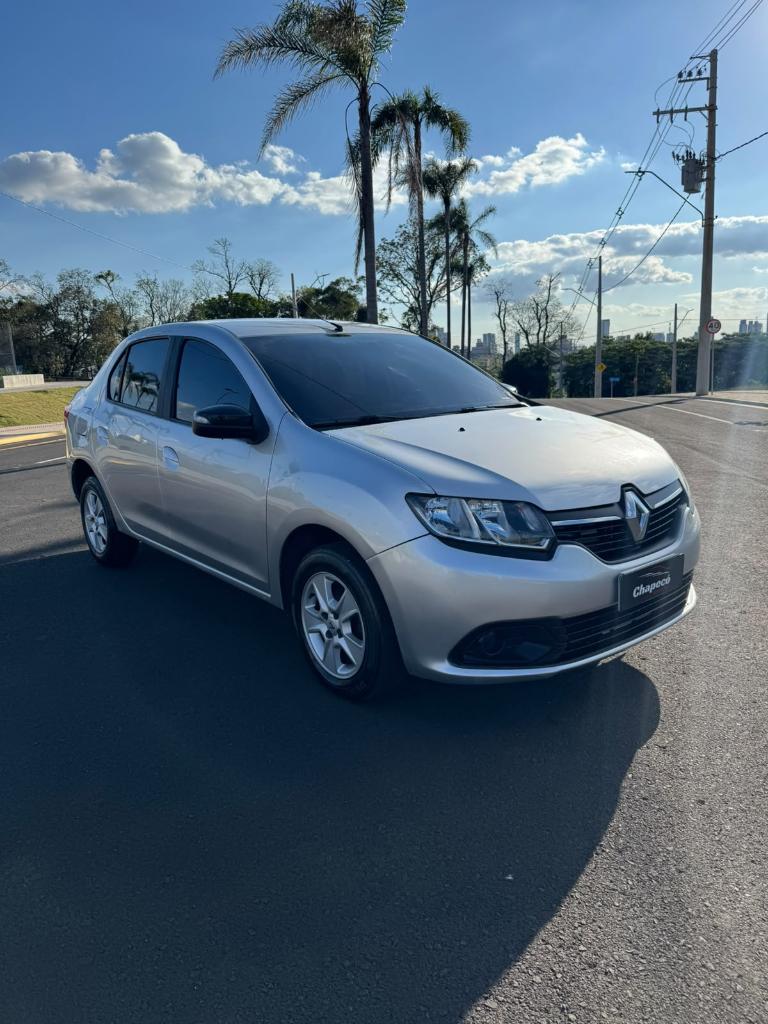 Renault Logan EXPRESSION 1.6 16V AT HIFLEX 2017