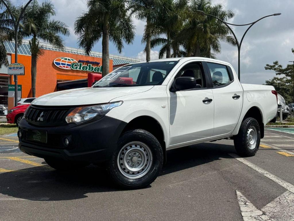 Mitsubishi L200 2.4 D Triton Sport Gl 4wd 2020