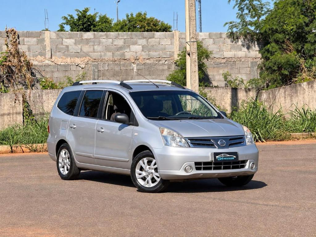 Nissan Livina LIVINA 1.6 16V FLEX FUEL 5P 2013