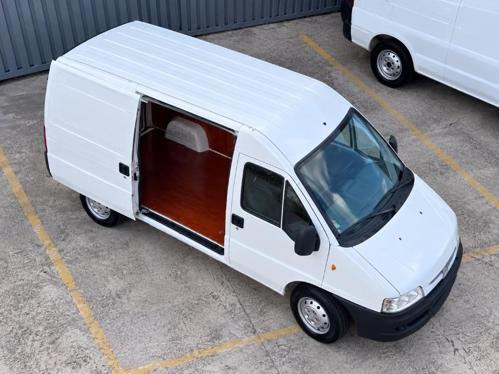 Peugeot Boxer 2.8 Hdi Furgao Medio Te 2009