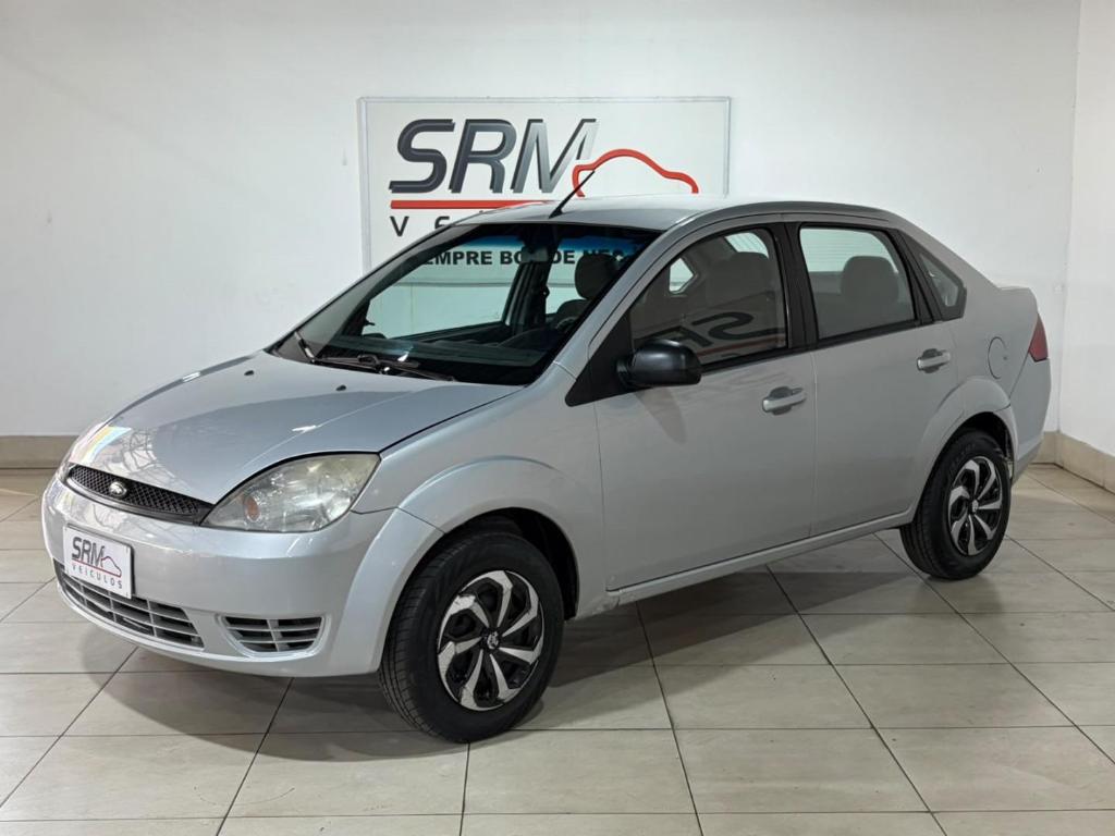 Ford Fiesta Fiesta Sedan 1.0 8V Flex 4p 2007